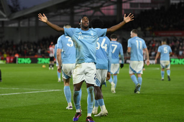 能否在困难 能否在困难