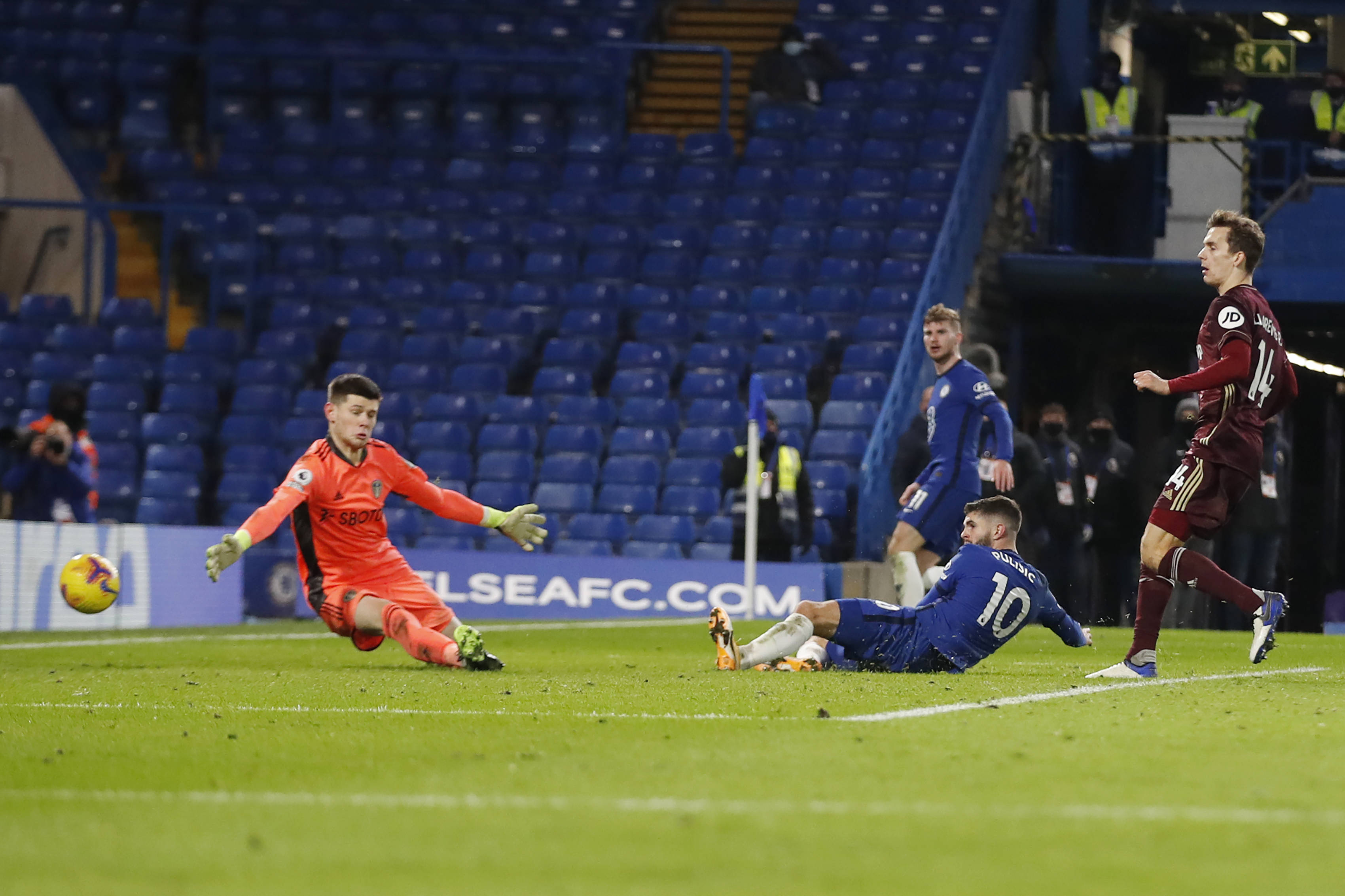 在身体对抗 在身体对抗